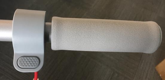 Elektrisk scooter-akselerator - hvit