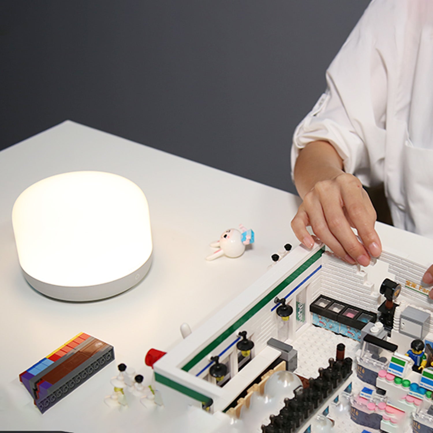 Yeelight Bedside Lumina Lamp D2